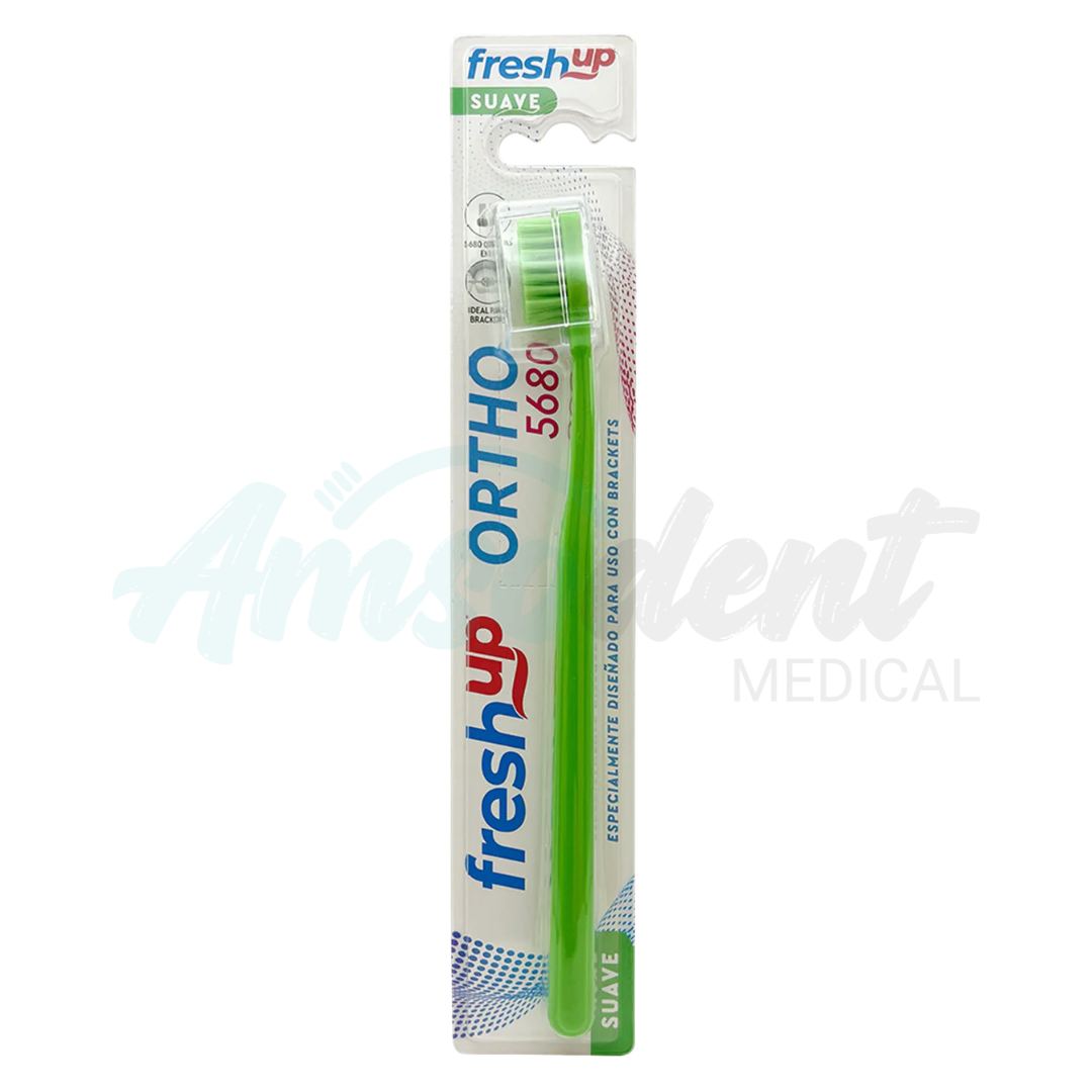 CEPILLO ORTHO 5680 CERDAS CON CAPUCHON